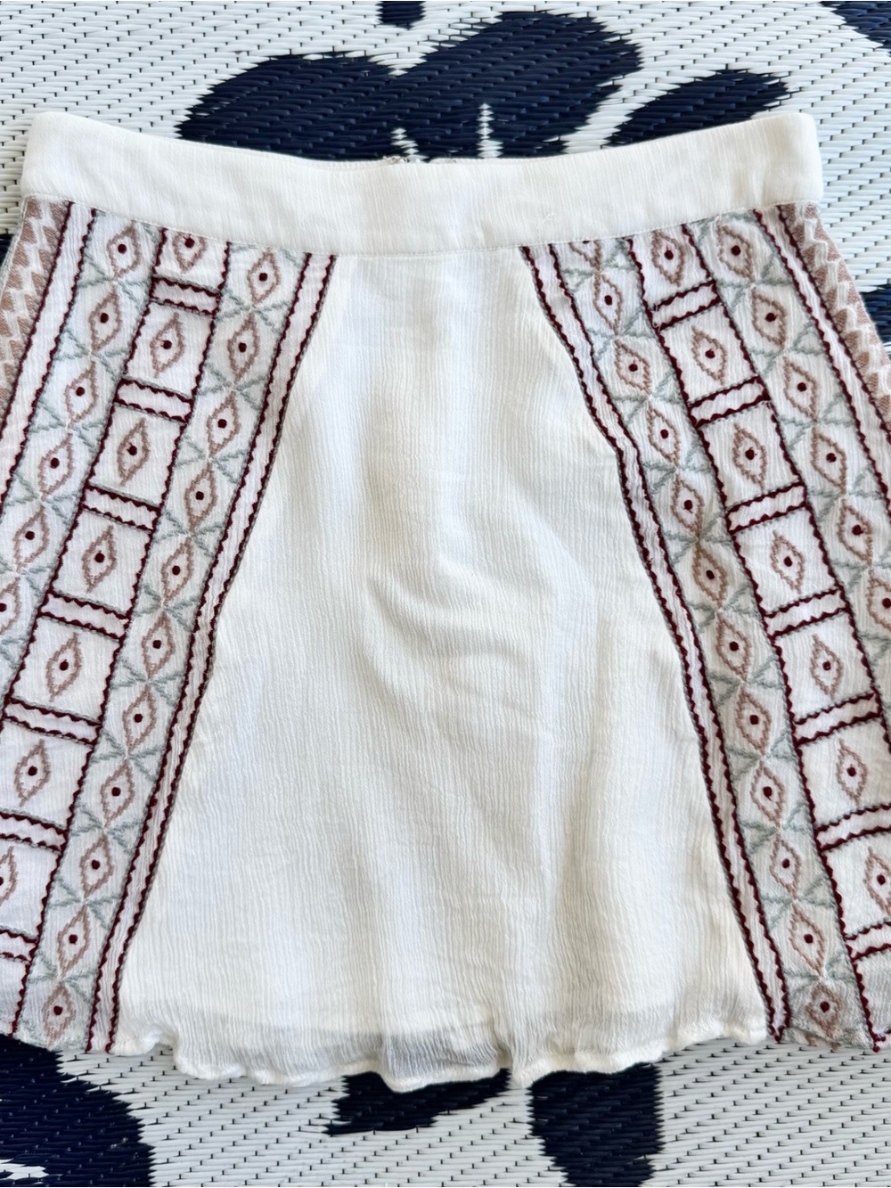 Ale By Alessandra White Embroidered Panel Skirt
